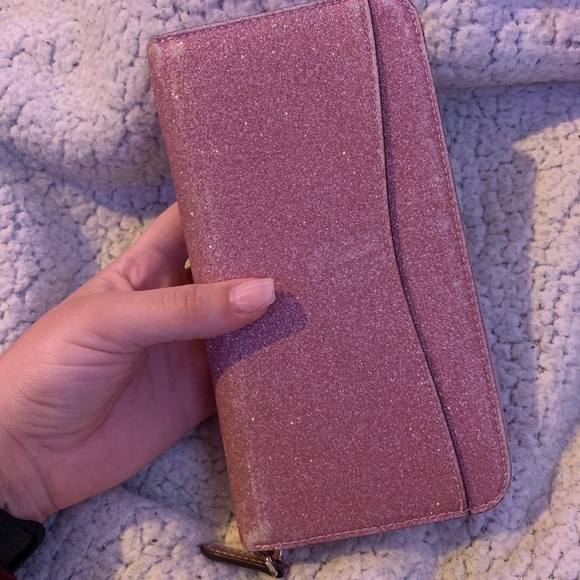 Kate spade glitter hang bag - Picture 9 of 10